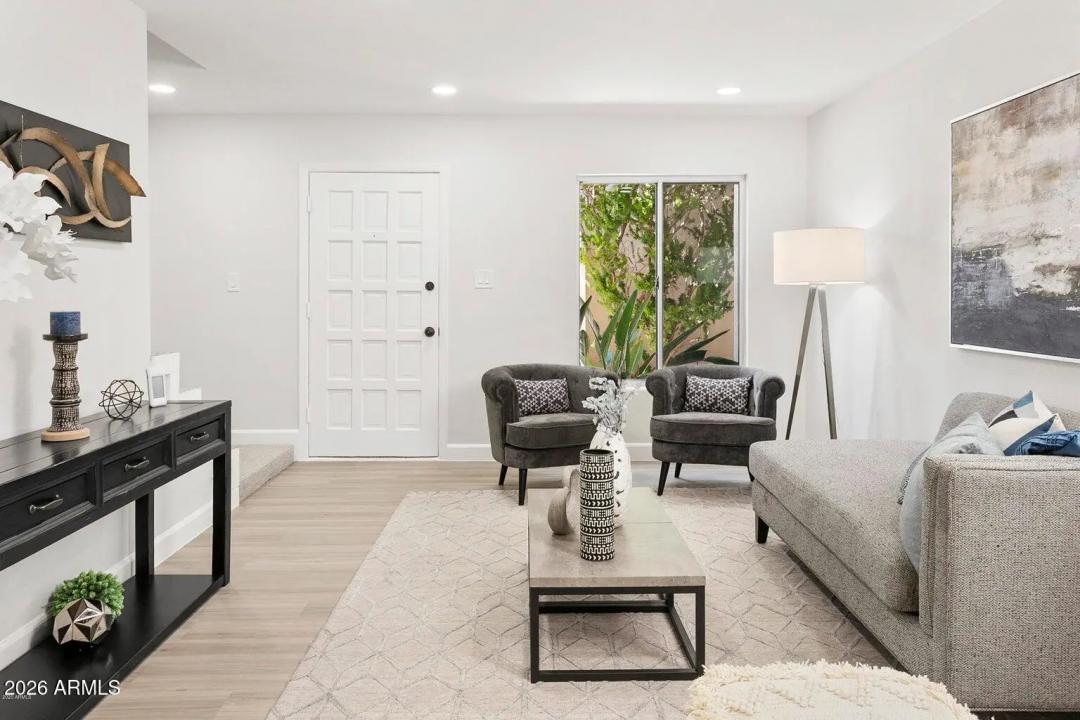 Real Estate Picture 1