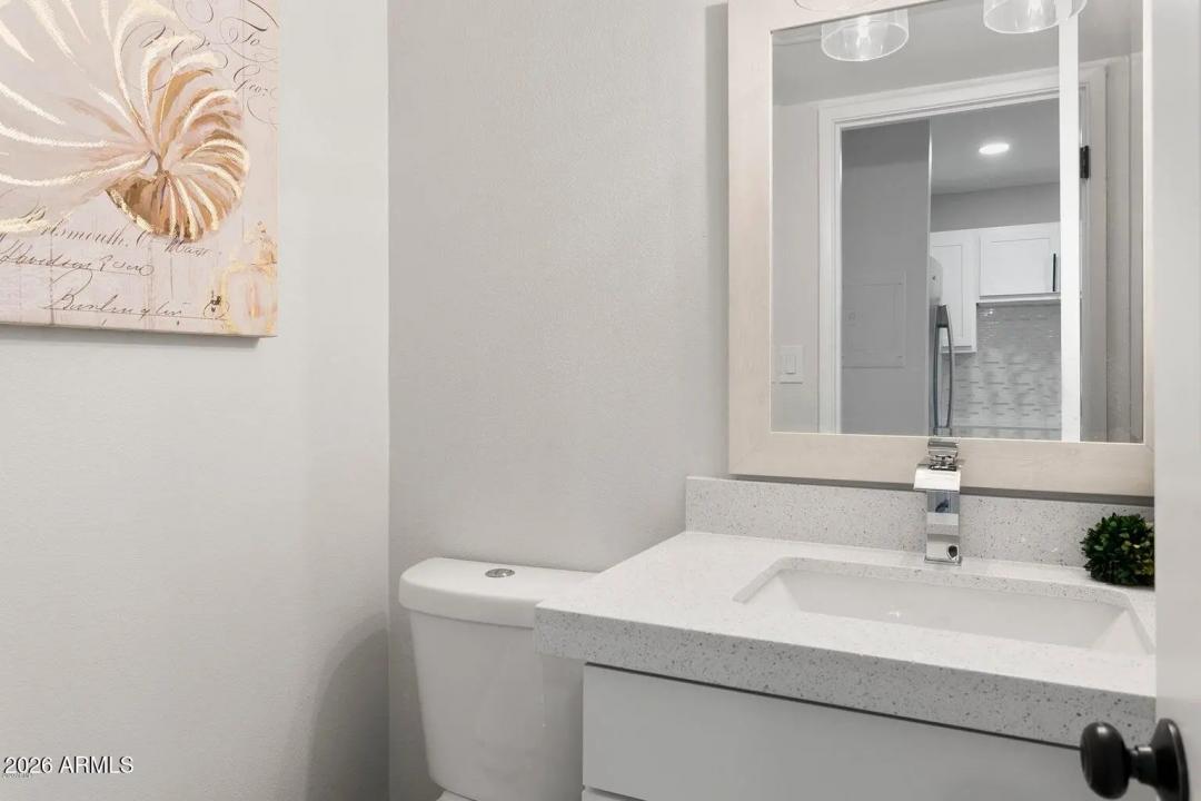 Real Estate Picture 13