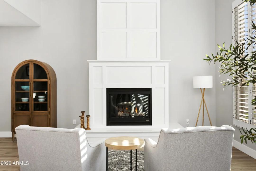 Real Estate Picture 9