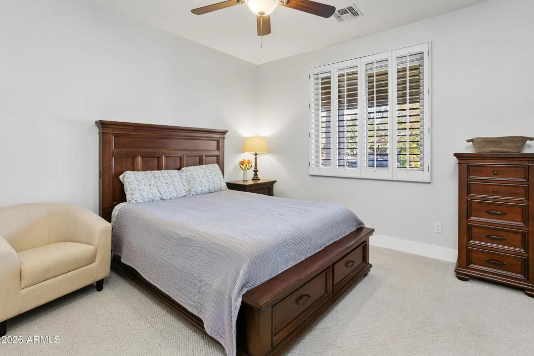 Real Estate Picture 26