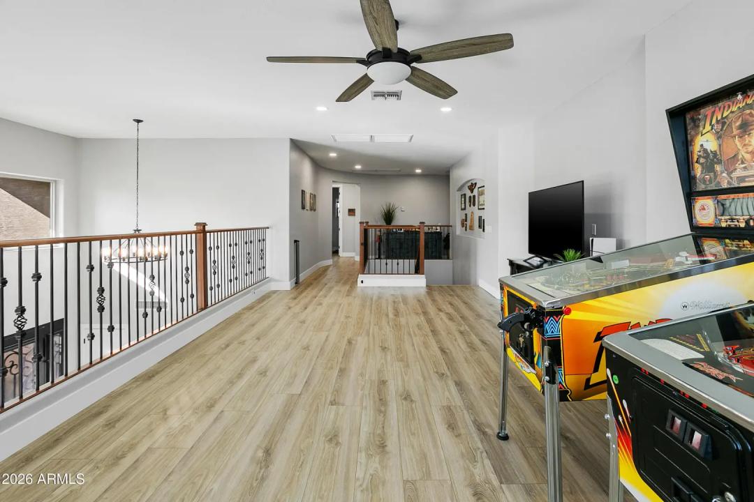 Real Estate Picture 29