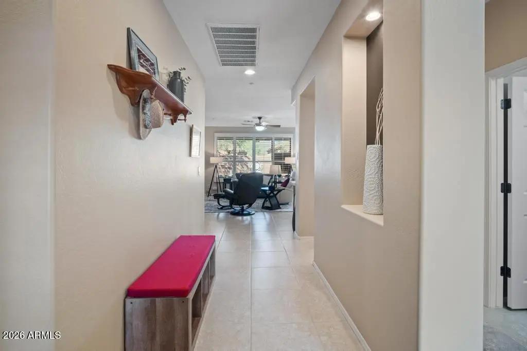 Real Estate Picture 8