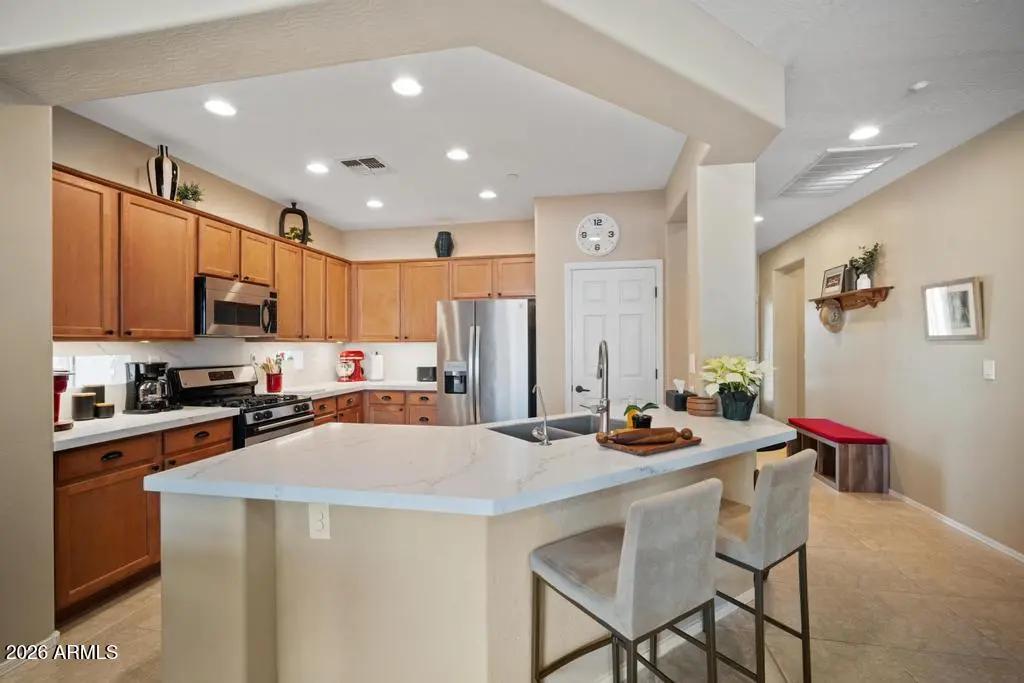 Real Estate Picture 2