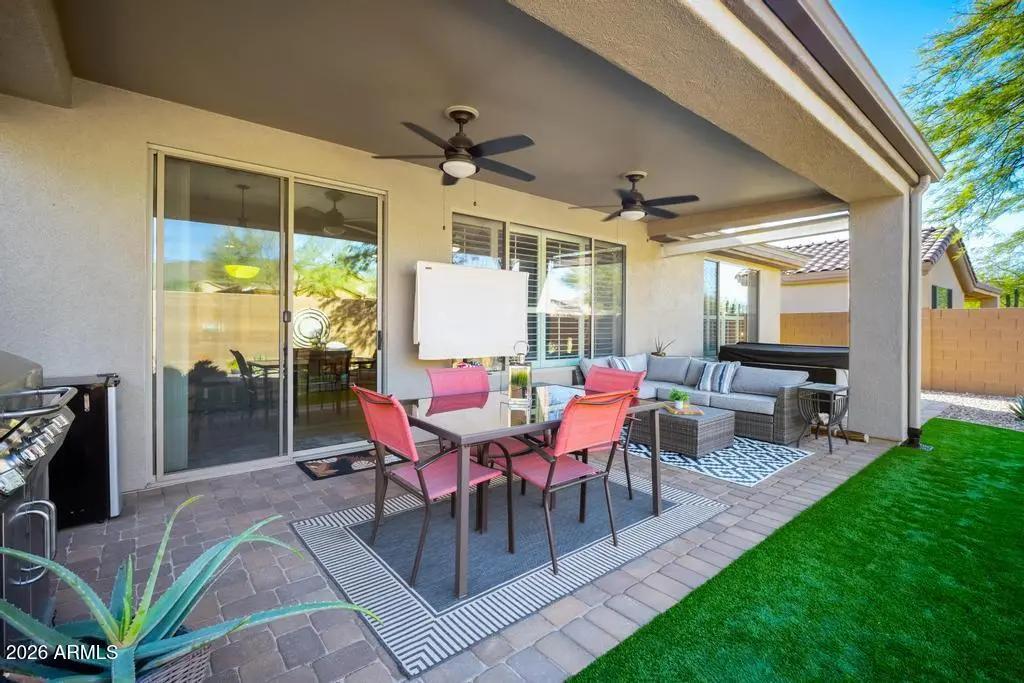 Real Estate Picture 30