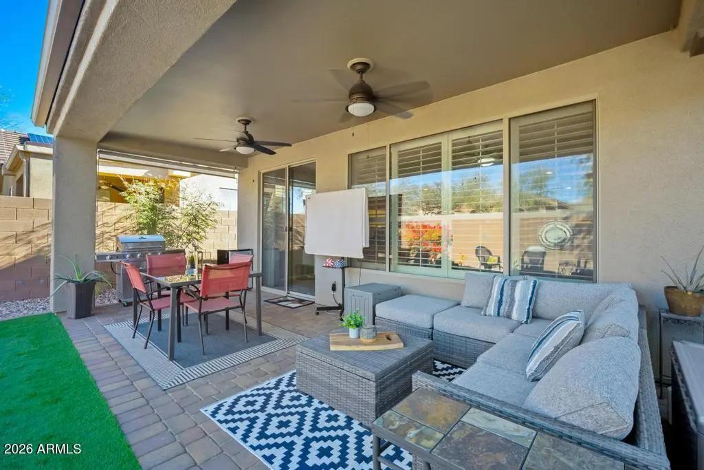 Real Estate Picture 32