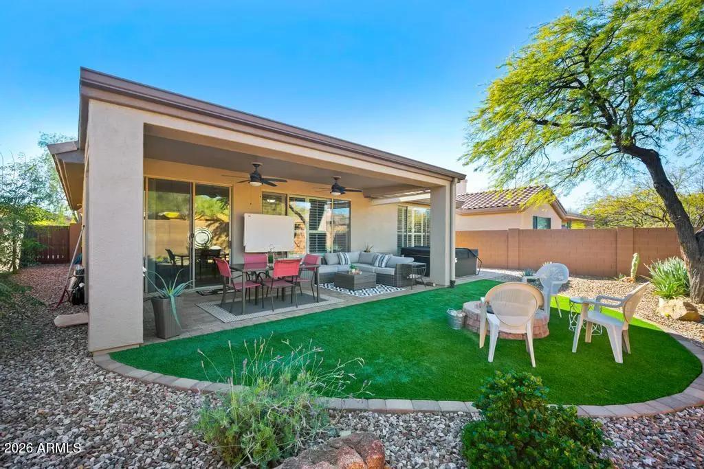 Real Estate Picture 3