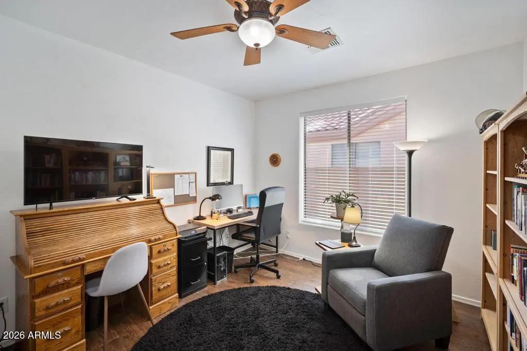 Real Estate Picture 39