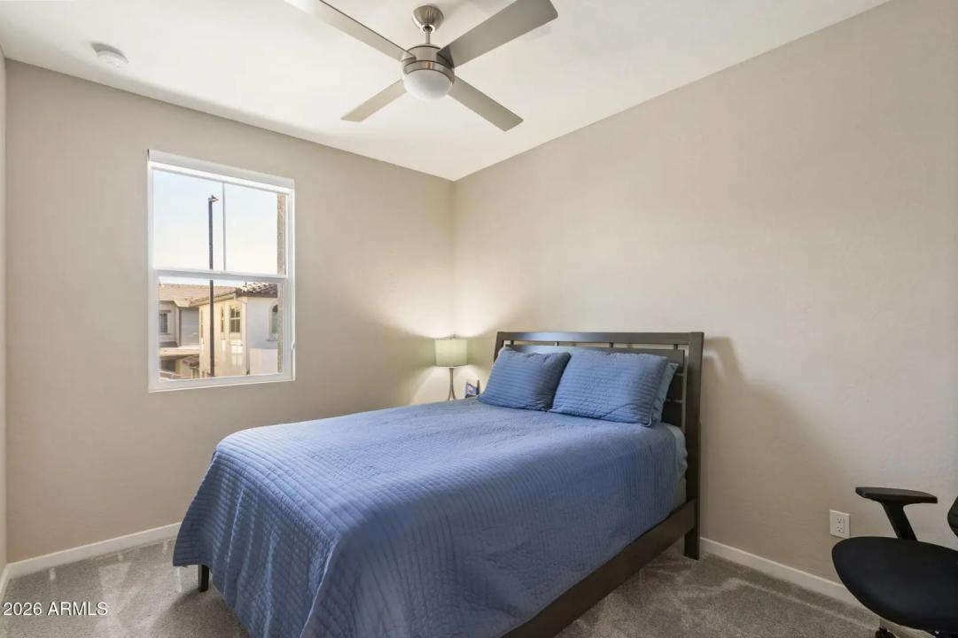 Real Estate Picture 19