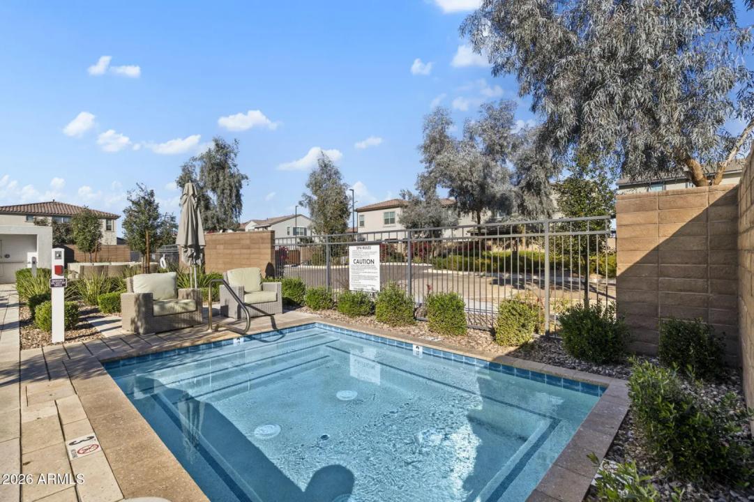 Real Estate Picture 28