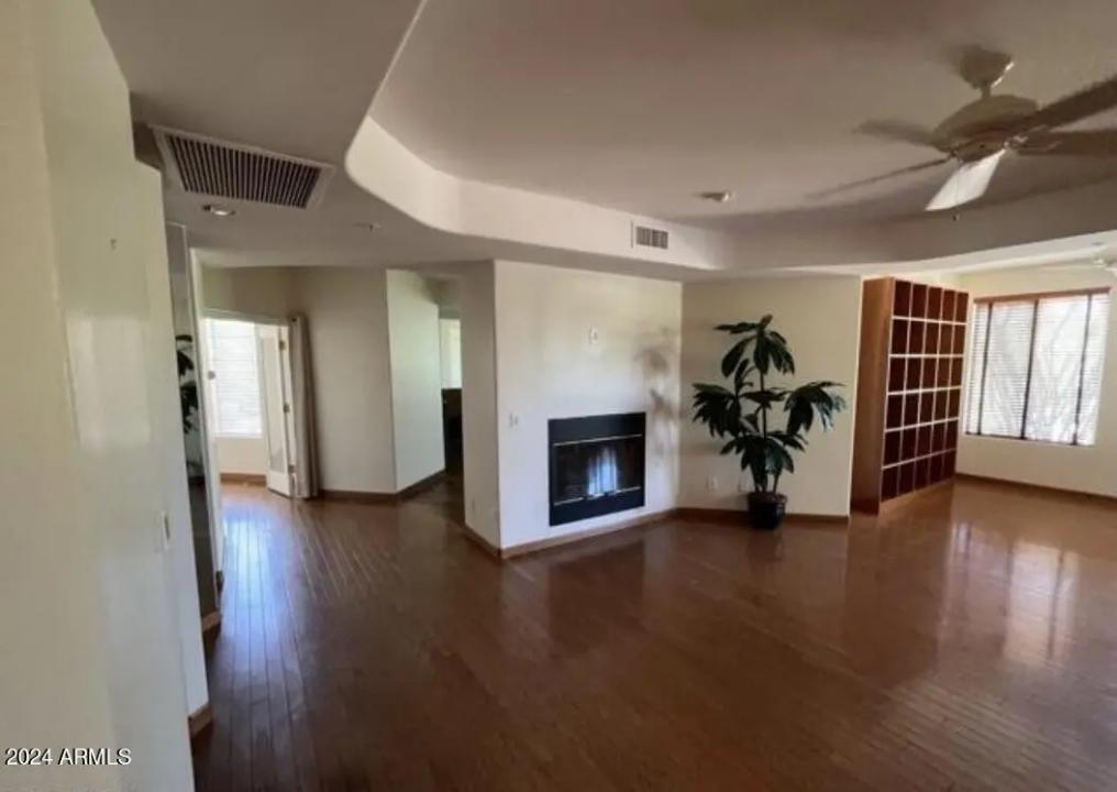 Real Estate Picture 11