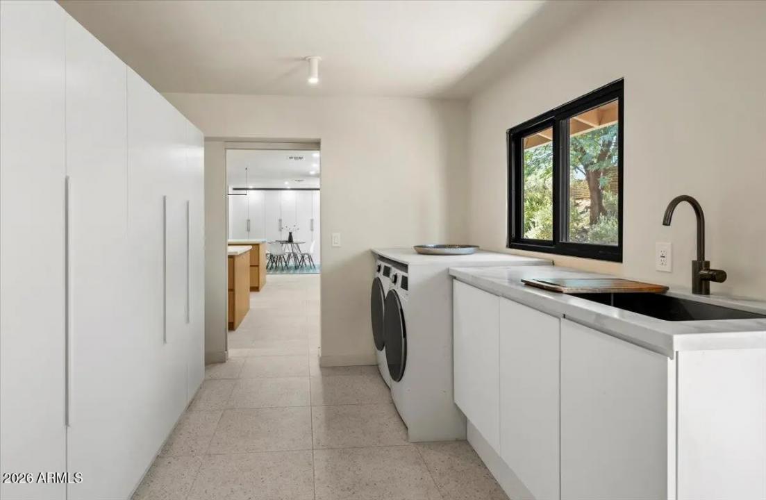 Real Estate Picture 46