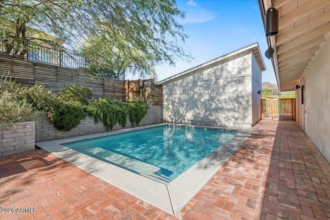 Real Estate Picture 56