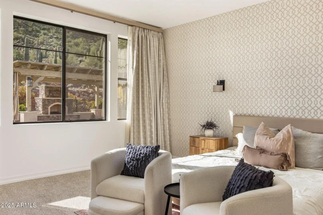 Real Estate Picture 22