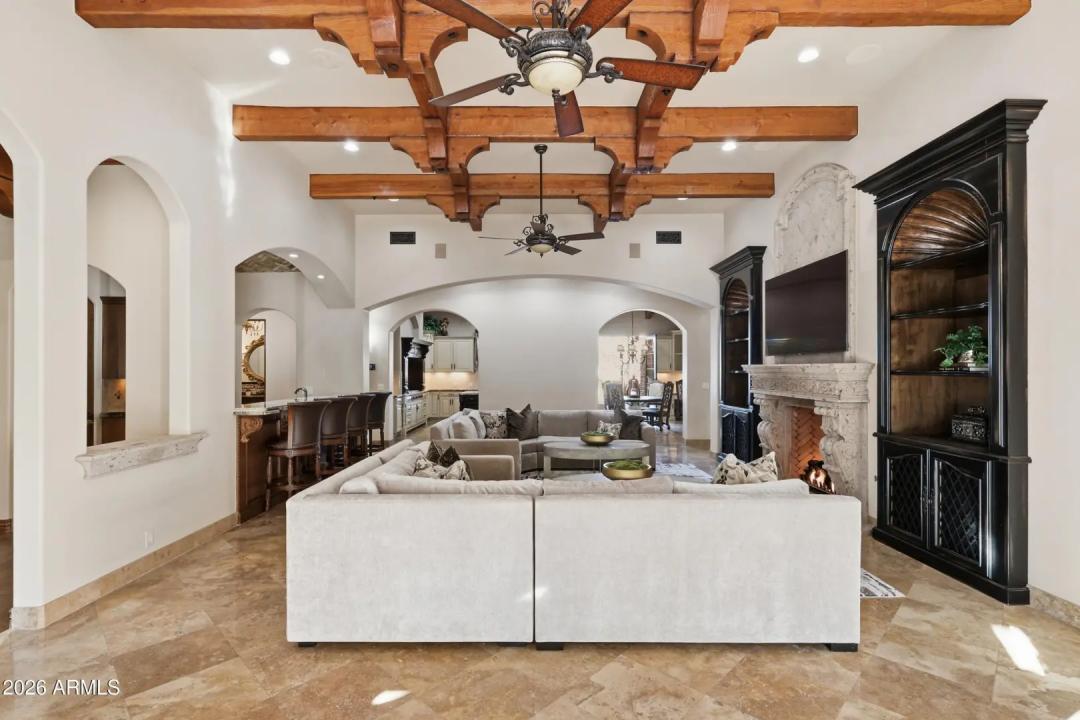 Real Estate Picture 16