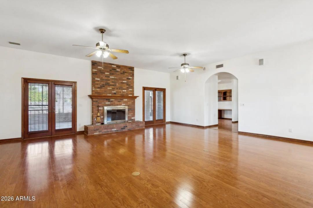 Real Estate Picture 2