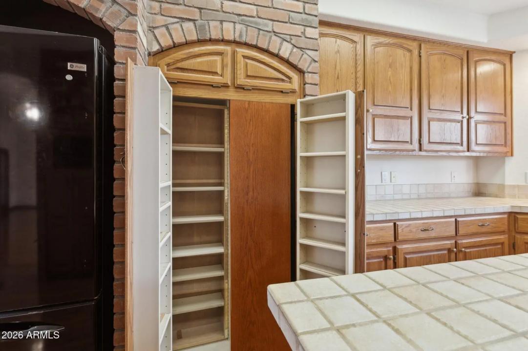 Real Estate Picture 21