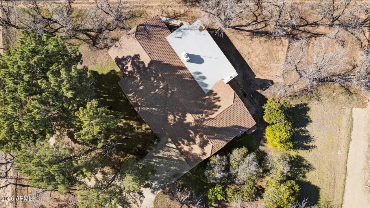 Real Estate Picture 64