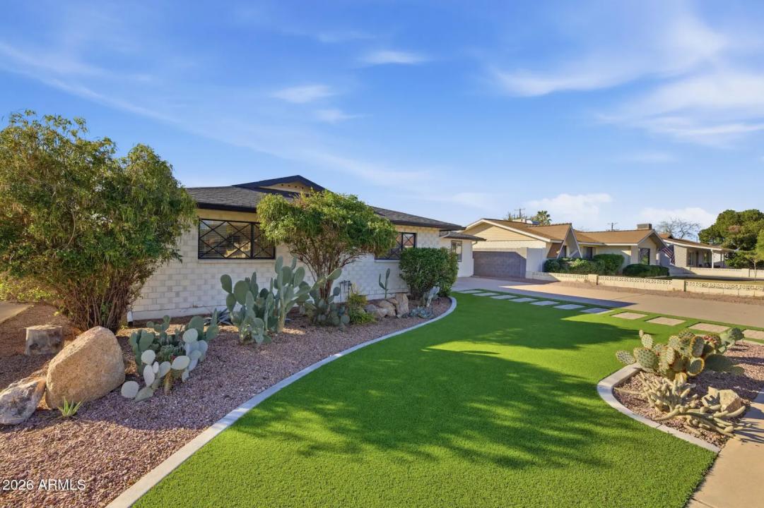 Real Estate Picture 40