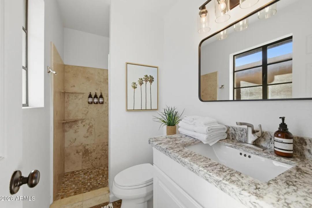 Real Estate Picture 20