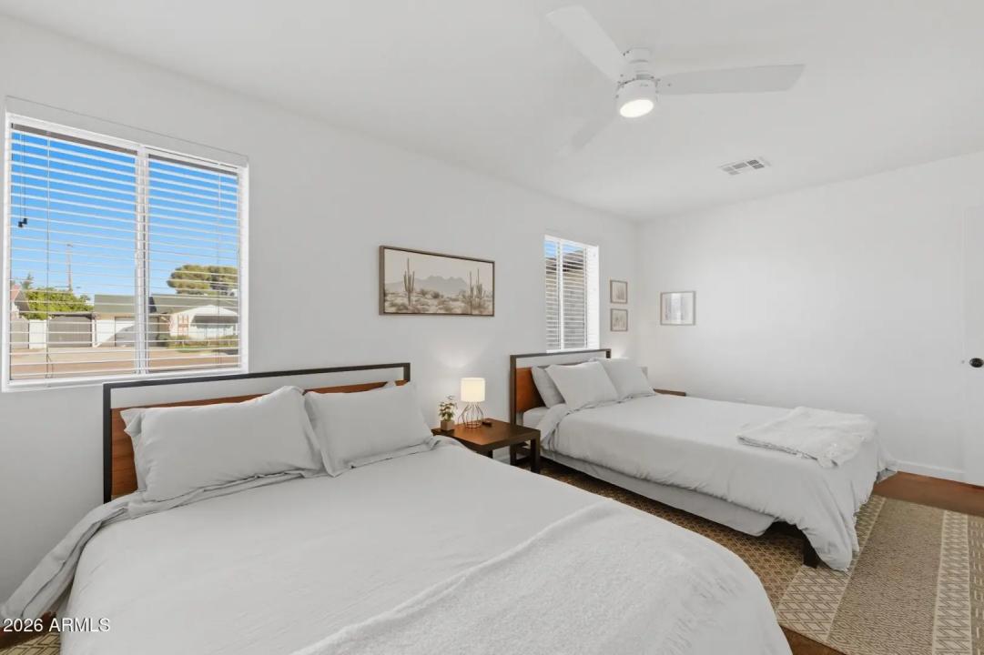 Real Estate Picture 27