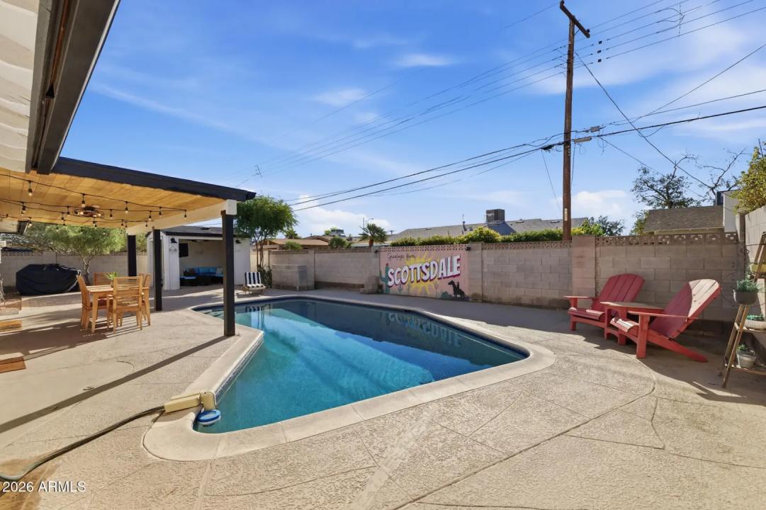 Real Estate Picture 37