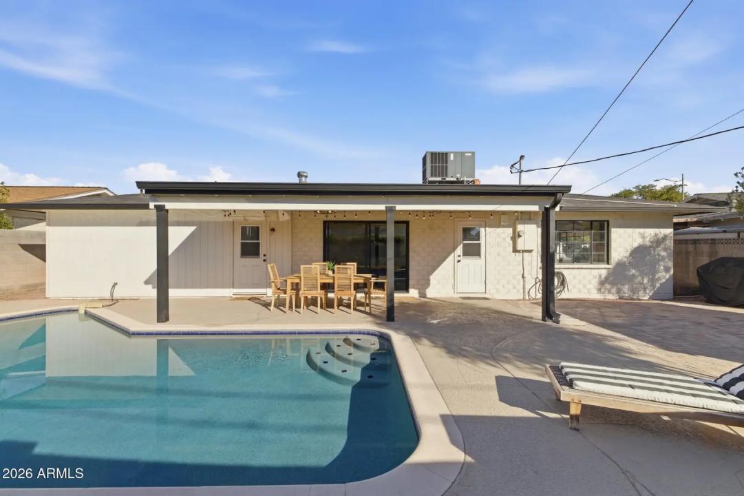 Real Estate Picture 34