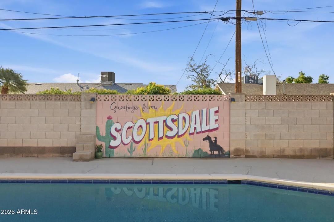 Real Estate Picture 38