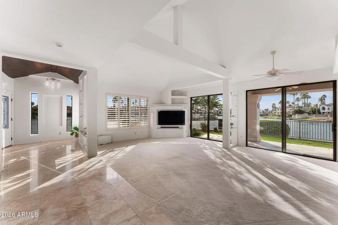 Real Estate Picture 21