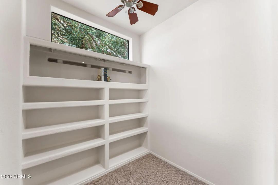 Real Estate Picture 28