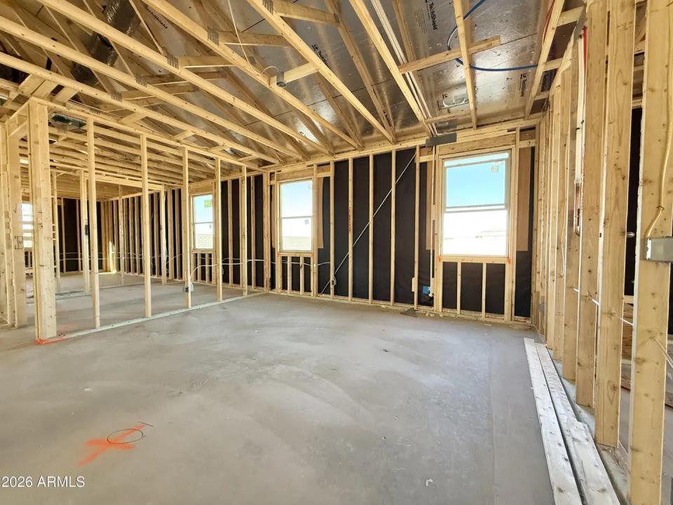 Real Estate Picture 6