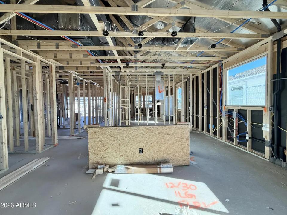 Real Estate Picture 7