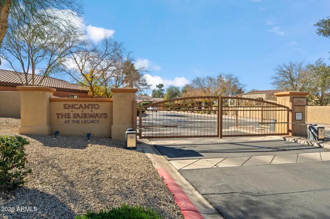 Real Estate Picture 41