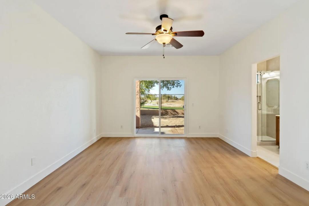 Real Estate Picture 16