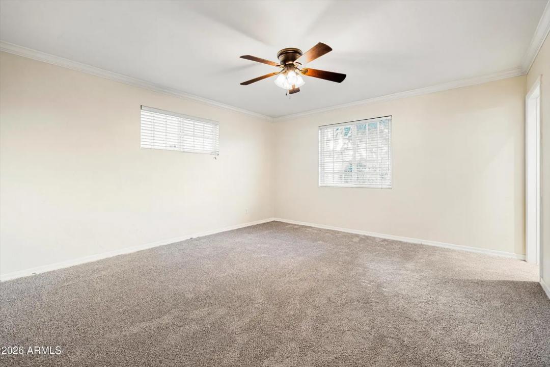 Real Estate Picture 15