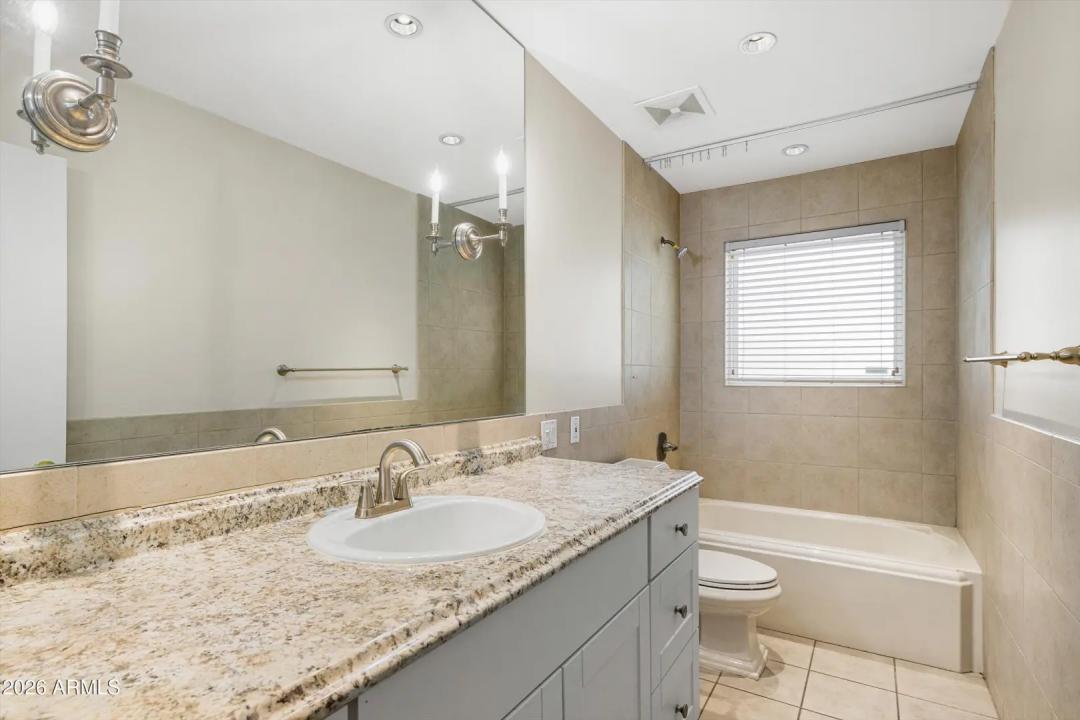 Real Estate Picture 20