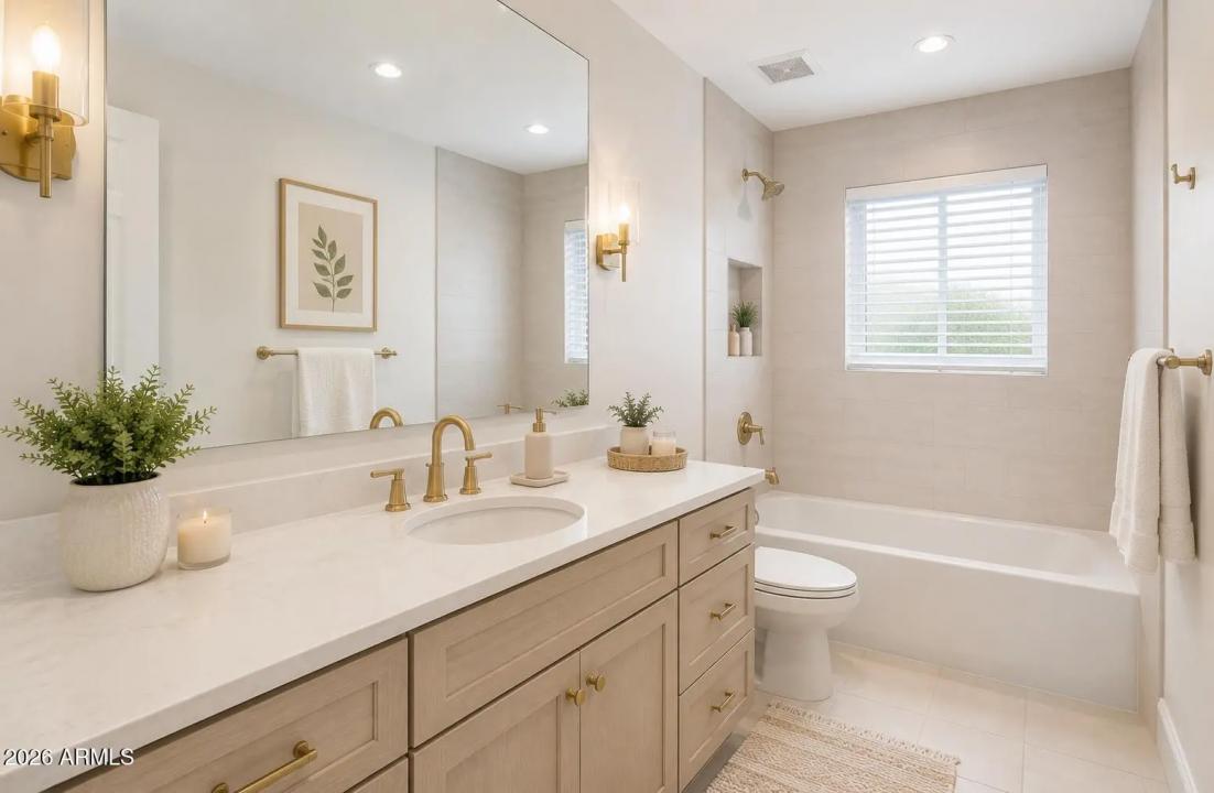 Real Estate Picture 24