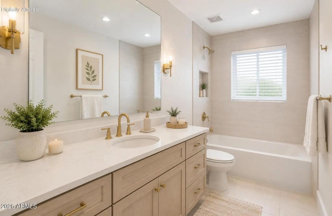 Real Estate Picture 24