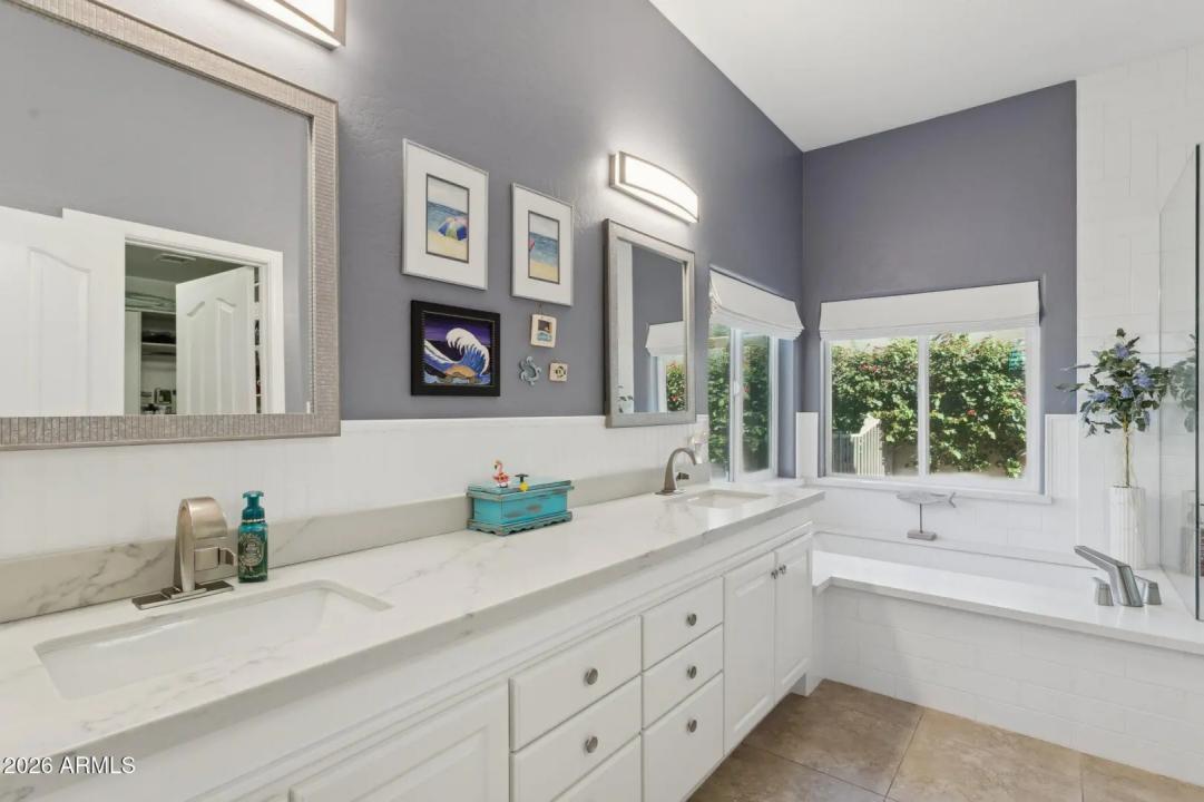 Real Estate Picture 30