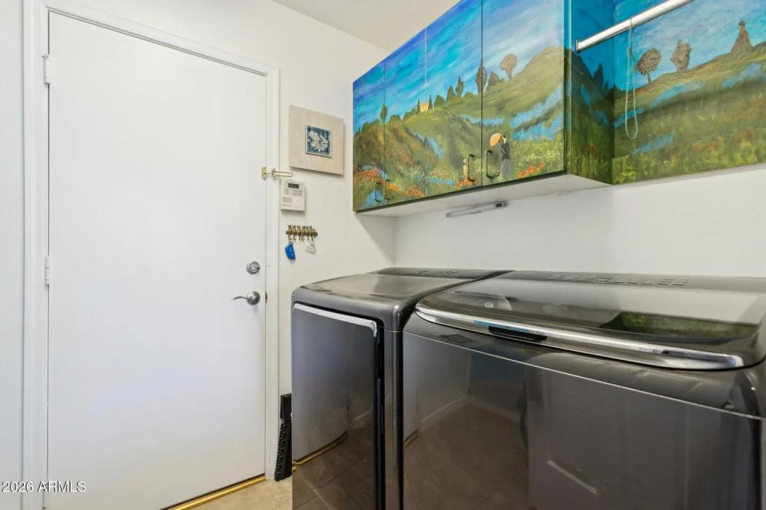 Real Estate Picture 39