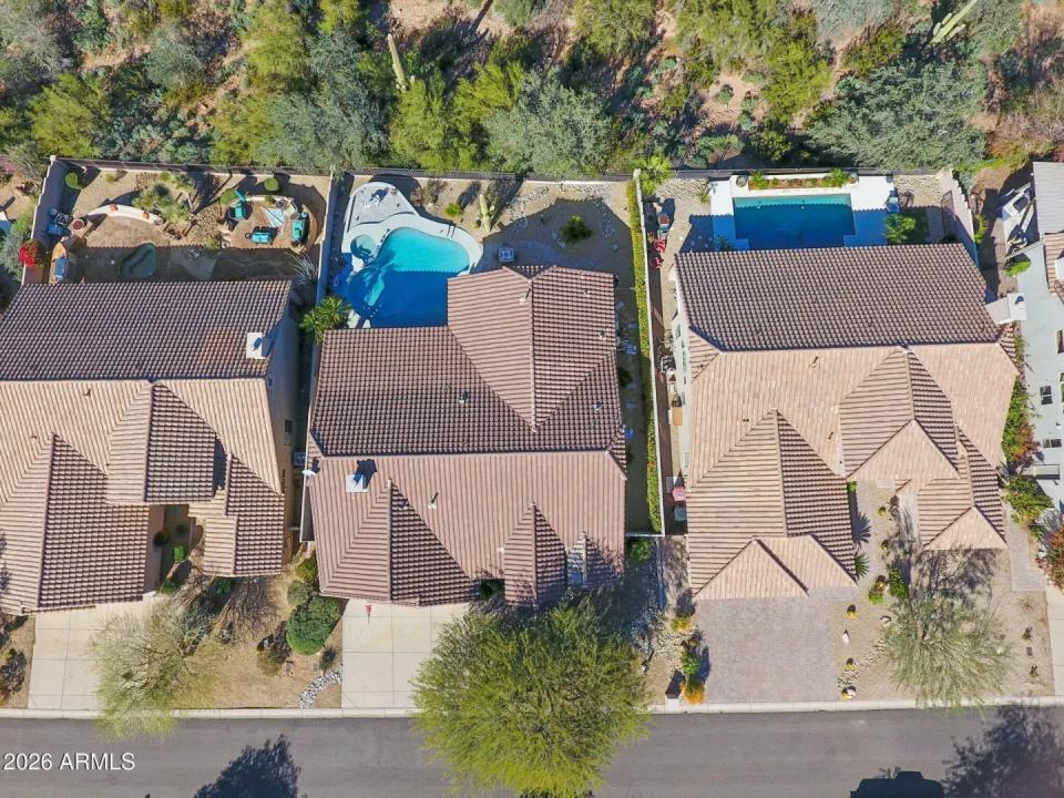 Real Estate Picture 60