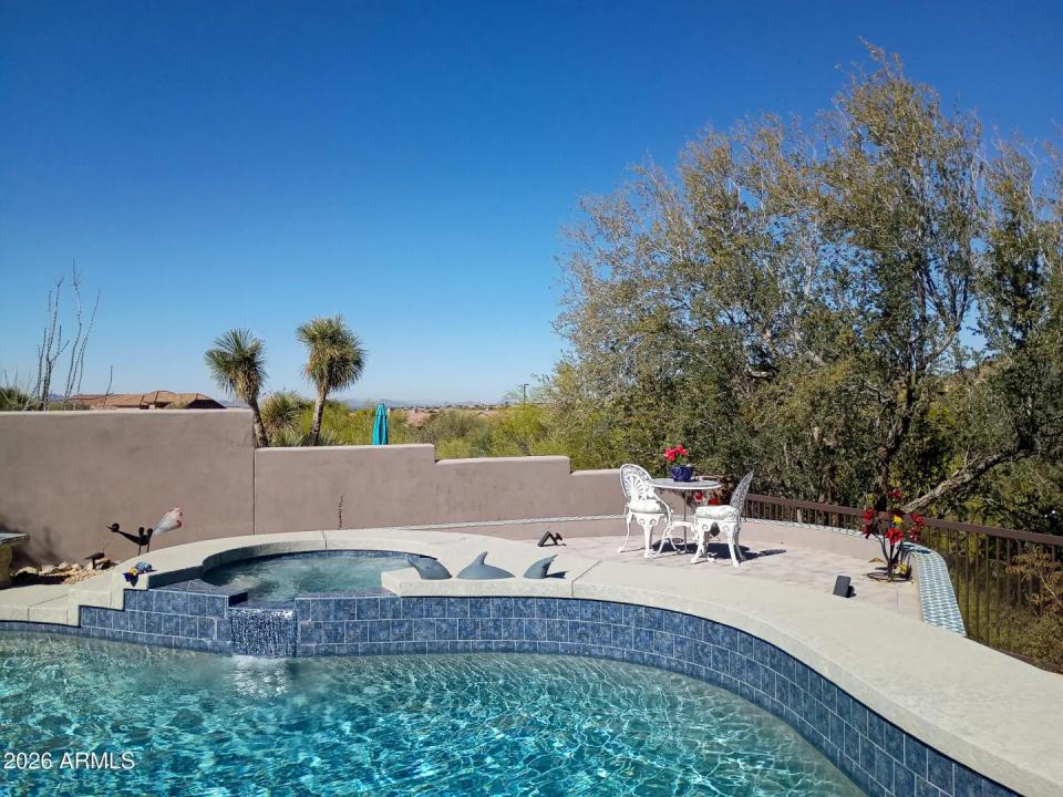 Real Estate Picture 32