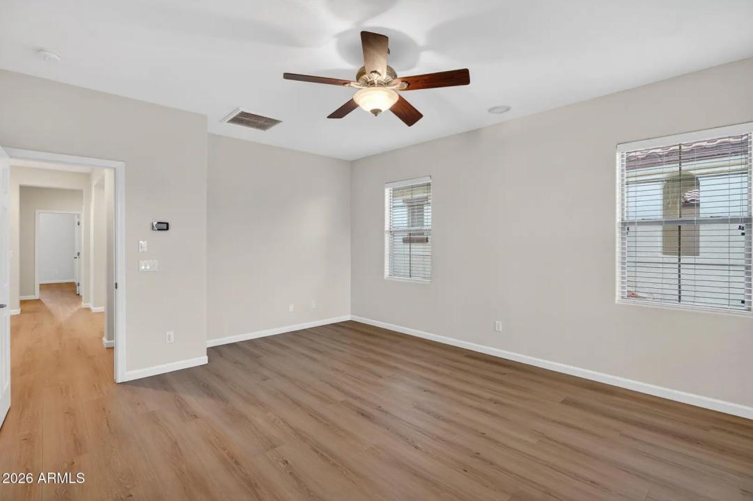 Real Estate Picture 21