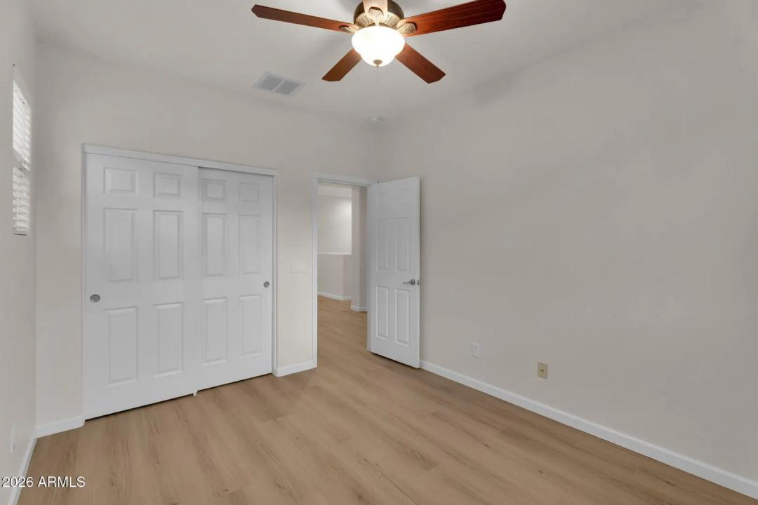 Real Estate Picture 27