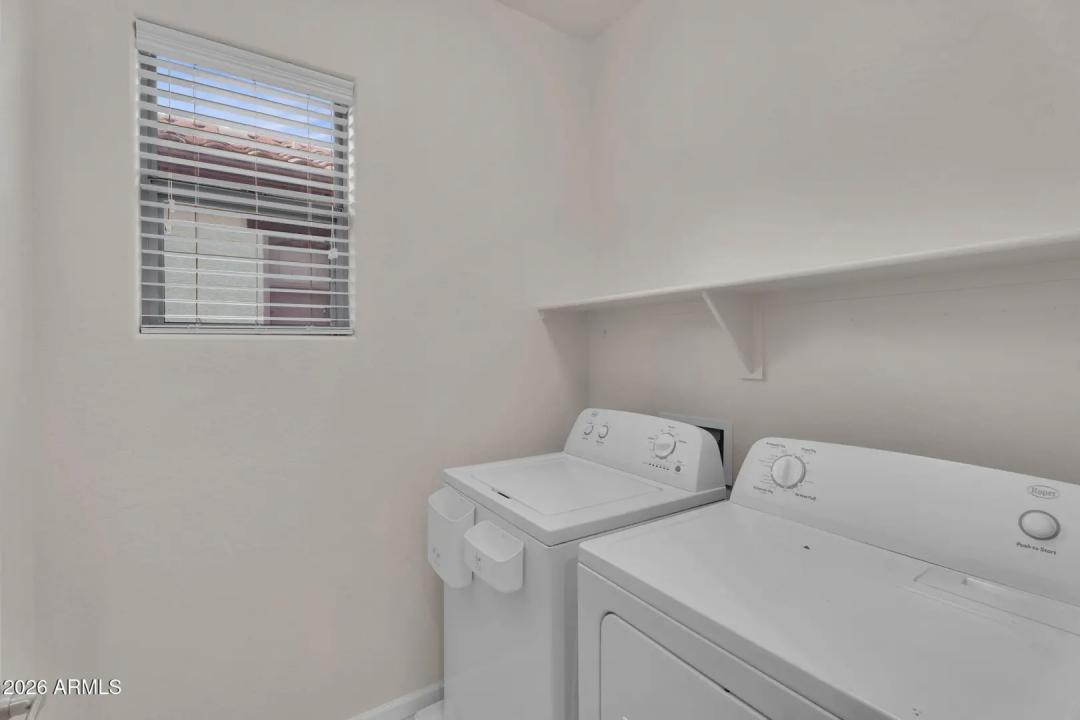 Real Estate Picture 30