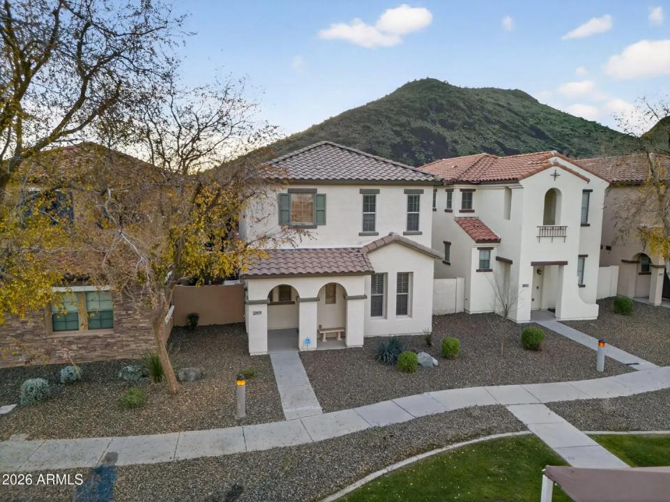 Real Estate Picture 37