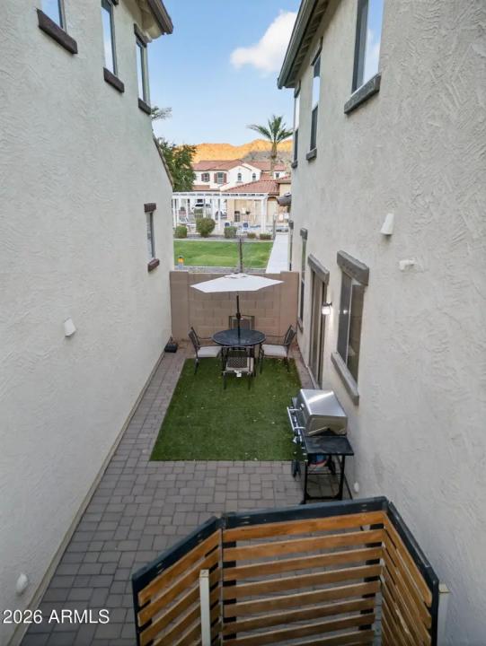 Real Estate Picture 44