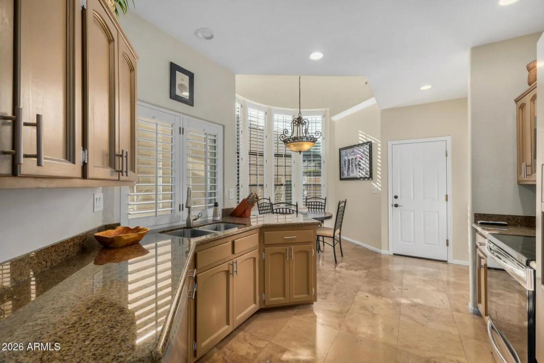 Real Estate Picture 2