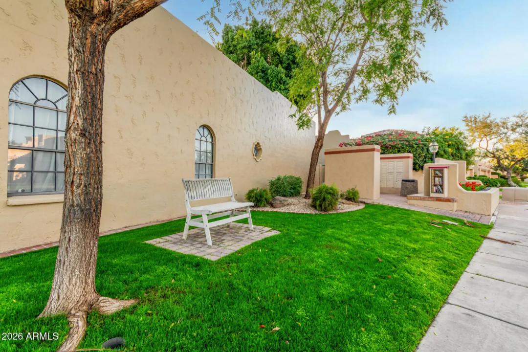 Real Estate Picture 26