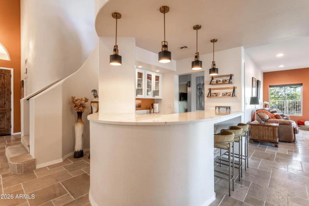 Real Estate Picture 24