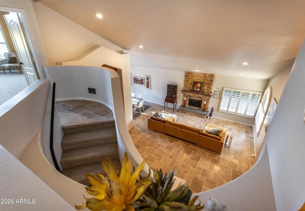 Real Estate Picture 38